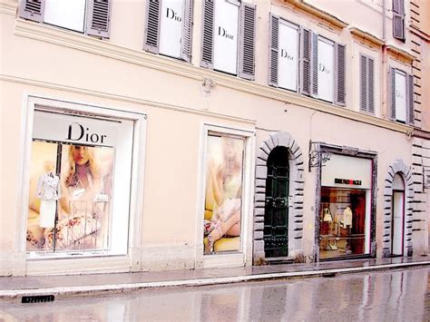 dior compensation valentino|Sources Say Dior is Retracting Compensation Demands .